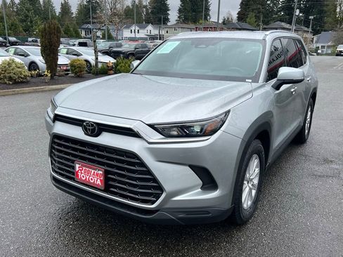 Certified 2024 Toyota Grand Highlander AWD Hybrid image 4