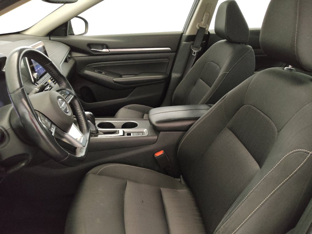 Used 2019 Nissan Altima 2.5 SV FWD image 17