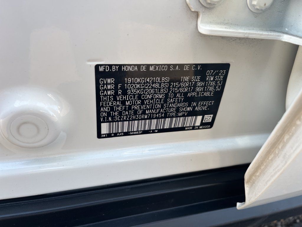 Certified 2024 Honda HR-V LX image 31