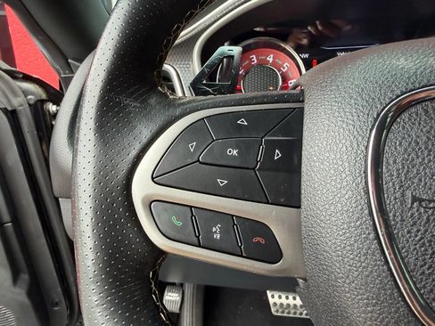 Used 2019 Dodge Challenger SRT Hellcat w/ Laguna Leather Package RWD image 21