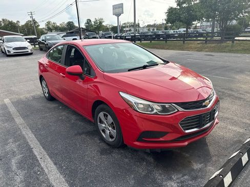 Used 2017 Chevrolet Cruze LS FWD image 2