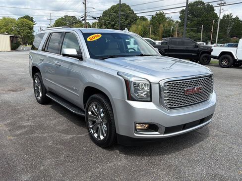 Used 2016 GMC Yukon Denali w/ Open Road Package AWD/4WD image 4