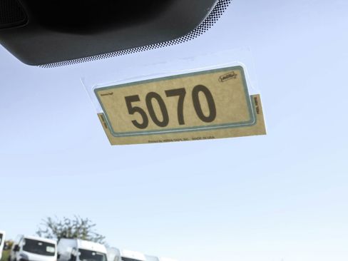 New 2025 Jeep Grand Cherokee L Limited image 31