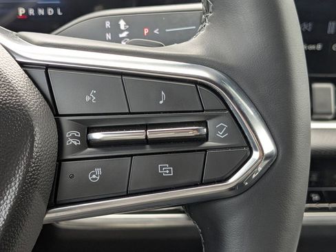 Used 2025 Chevrolet Equinox LT image 24