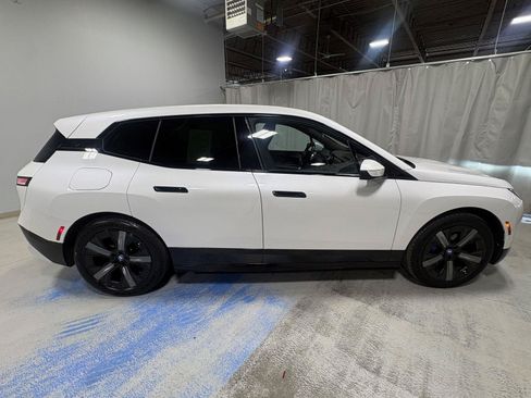Used 2023 BMW iX xDrive50 w/ Premium Package AWD/4WD image 14