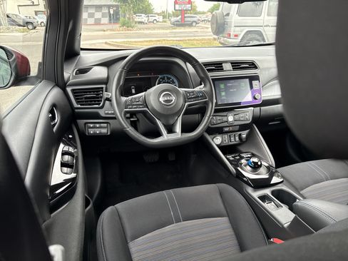 Used 2024 Nissan Leaf SV Plus FWD image 16