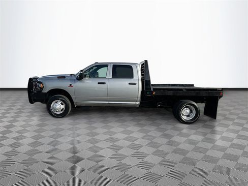 Used 2024 RAM 3500 Tradesman w/ Bed Utility Group image 5