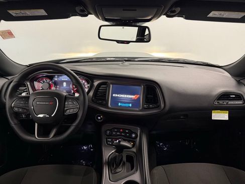 Used 2023 Dodge Challenger R/T w/ Performance Handling Group image 11