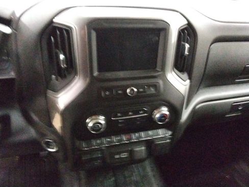 Used 2024 GMC Sierra 2500 Pro w/ 1SA Pro Safety Plus Package image 12