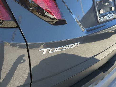 New 2026 Hyundai Tucson SE image 13