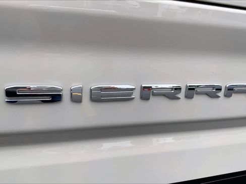 Used 2026 GMC Sierra 2500 AT4 w/ AT4 Premium Plus Package image 31