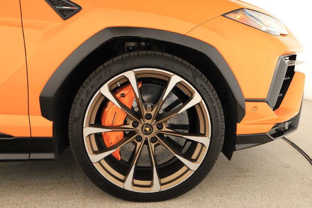 Used 2023 Lamborghini Urus S AWD/4WD image 38