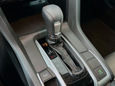 Used 2018 Honda Civic EX image 22