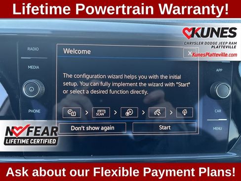 Used 2023 Volkswagen Taos SEL image 23