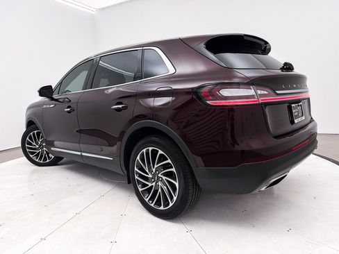 Used 2019 Lincoln Nautilus Reserve image 10