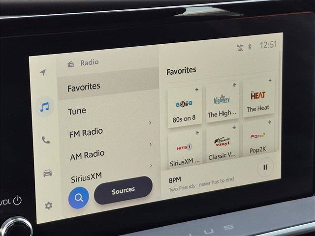 Used 2025 Toyota Prius LE FWD image 14
