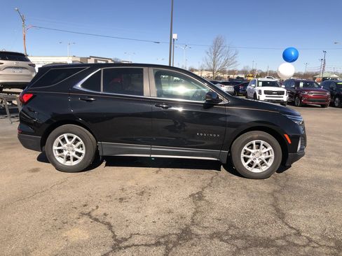 Used 2024 Chevrolet Equinox LT w/ LPO, Floor Liner Package image 6