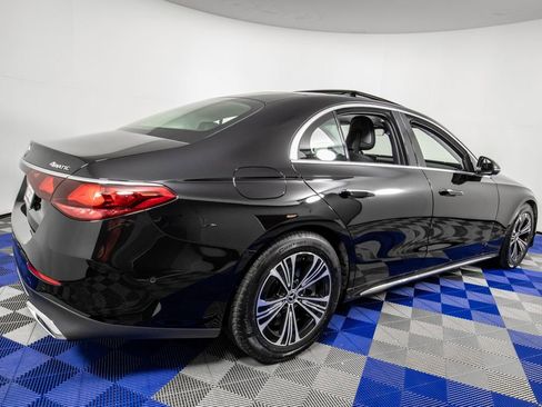 Used 2024 Mercedes-Benz E 450 4MATIC Sedan image 5