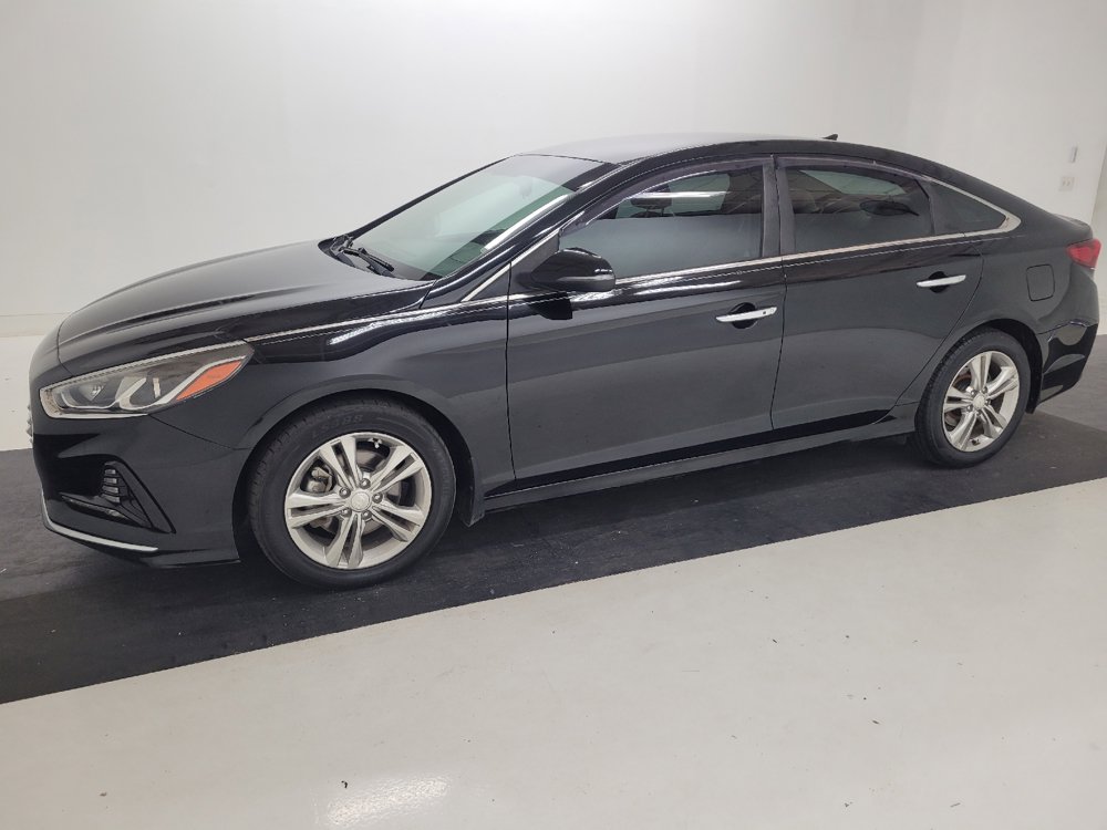 Used 2018 Hyundai Sonata SEL w/ Winter Weather Package FWD image 2