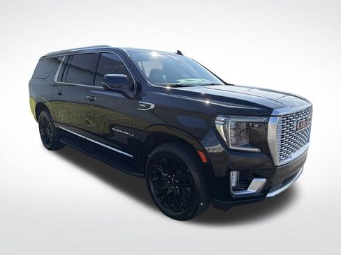 Used 2024 GMC Yukon XL Denali w/ Max Trailering Package AWD/4WD image 3