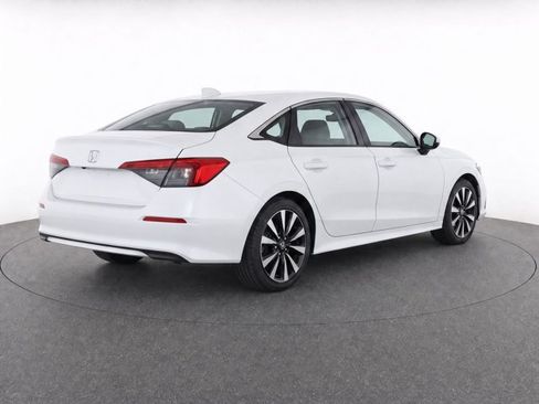 Used 2024 Honda Civic EX image 7
