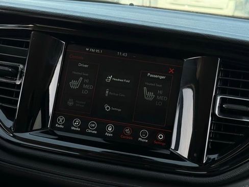 Used 2021 Dodge Durango SXT image 26