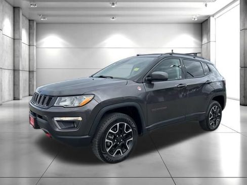 Used 2020 Jeep Compass Trailhawk w/ Safety & Security Group AWD/4WD image 4