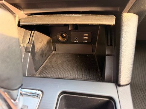 Used 2017 Subaru Outback 2.5i Premium AWD/4WD image 21