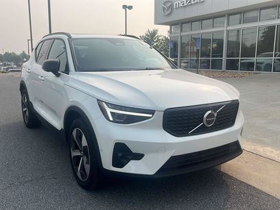 Used 2026 Volvo XC40 B5 Plus