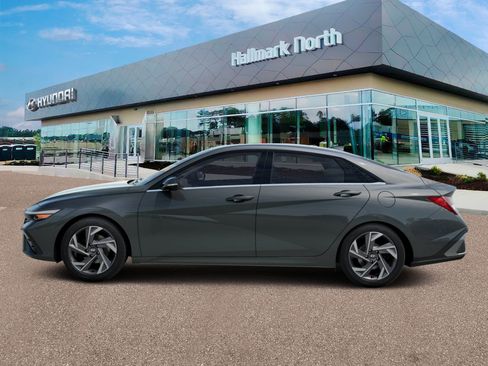 New 2026 Hyundai Elantra Limited image 3