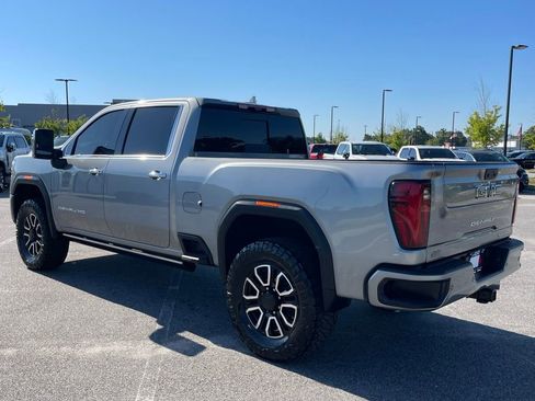 Used 2025 GMC Sierra 2500 Denali Ultimate AWD/4WD image 8