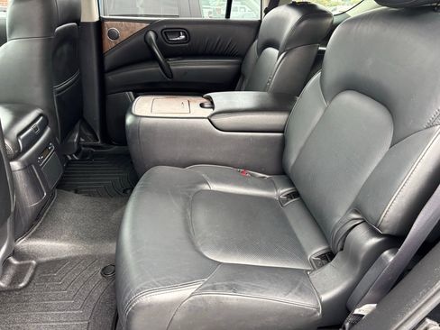 Used 2021 Nissan Armada SL w/ Captain's Chairs Package image 19