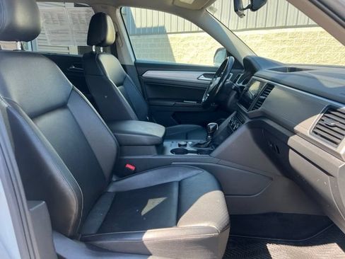 Used 2019 Volkswagen Atlas SE w/ Towing Package AWD/4WD image 11