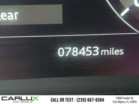 Used 2018 Land Rover Range Rover Sport SE image 26