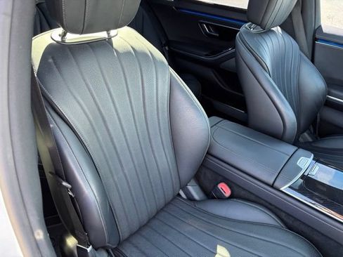 Used 2023 Mercedes-Benz S 500 4MATIC image 25