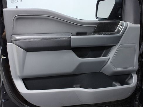 Used 2022 Ford F150 XLT w/ Equipment Group 302A High image 11