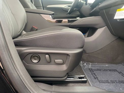 New 2025 Buick Envision Avenir image 29