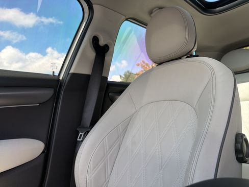 Used 2024 MINI Cooper S w/ Signature Upholstery Package FWD image 43