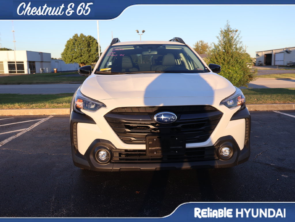 Used 2024 Subaru Outback Premium AWD/4WD image 5
