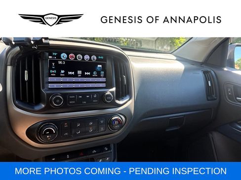 Used 2018 Chevrolet Colorado Z71 AWD/4WD image 6