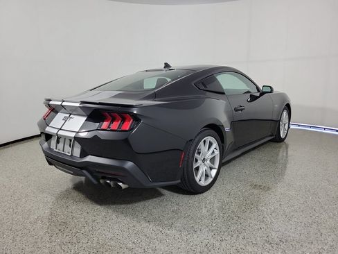 Used 2024 Ford Mustang GT Premium RWD image 4