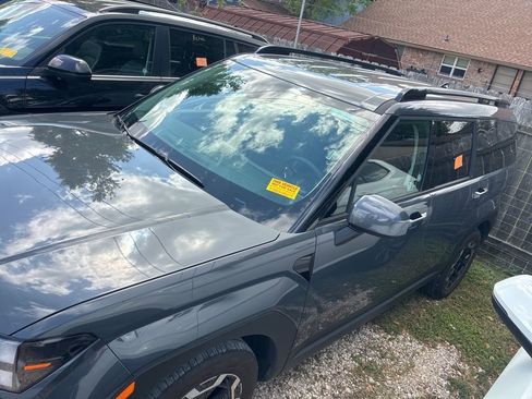 Used 2025 Hyundai Santa Fe SEL image 5