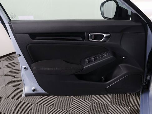 Used 2022 Honda Civic EX image 13