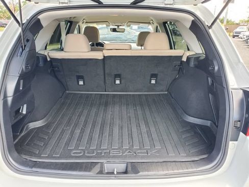Used 2018 Subaru Outback 2.5i Premium AWD/4WD image 28
