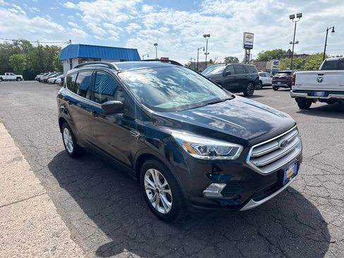 Used 2018 Ford Escape SEL w/ Canadian Touring Package AWD/4WD image 4