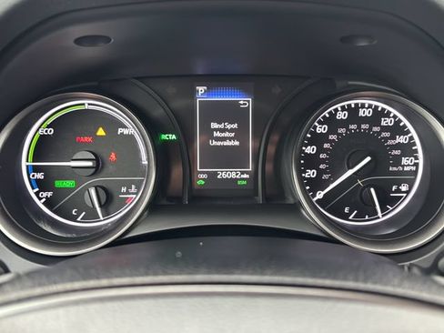 Used 2021 Toyota Camry SE w/ Audio Upgrade Package FWD image 24