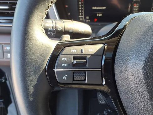 Used 2023 Honda Pilot Elite image 19