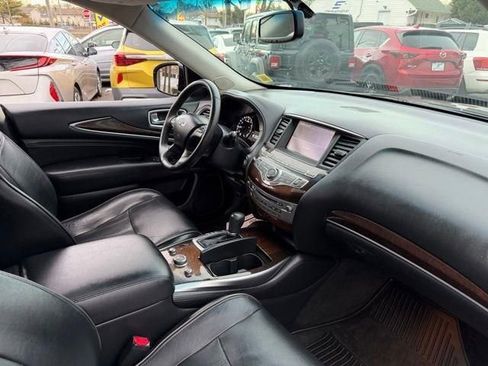 Used 2013 INFINITI JX35 Base w/ Premium Pkg image 8