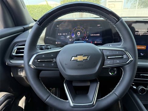 New 2026 Chevrolet Traverse LT w/ Enhanced Driving Package image 12