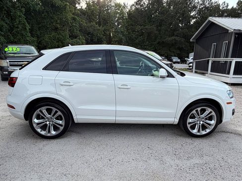 Used 2015 Audi Q3 2.0T Prestige w/ Prestige Package AWD/4WD image 6